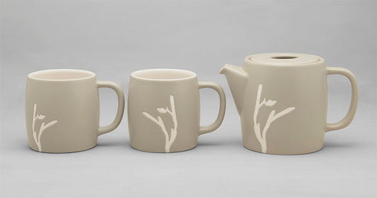 Kingly Fragrance Tea Set Inspired by Bada Shanren | Ceramicraze